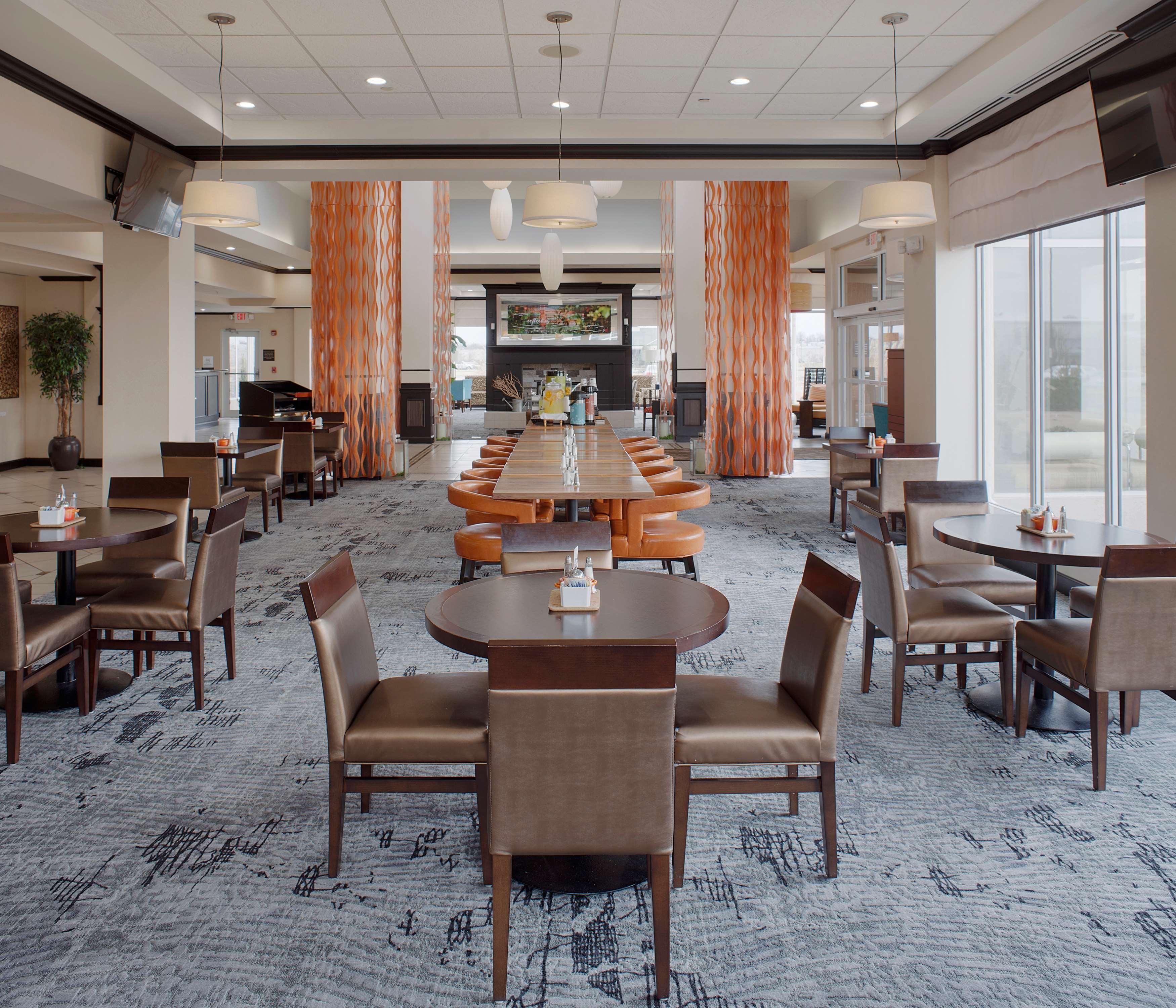 Hilton Garden Inn ג'ונסבורו מראה חיצוני תמונה